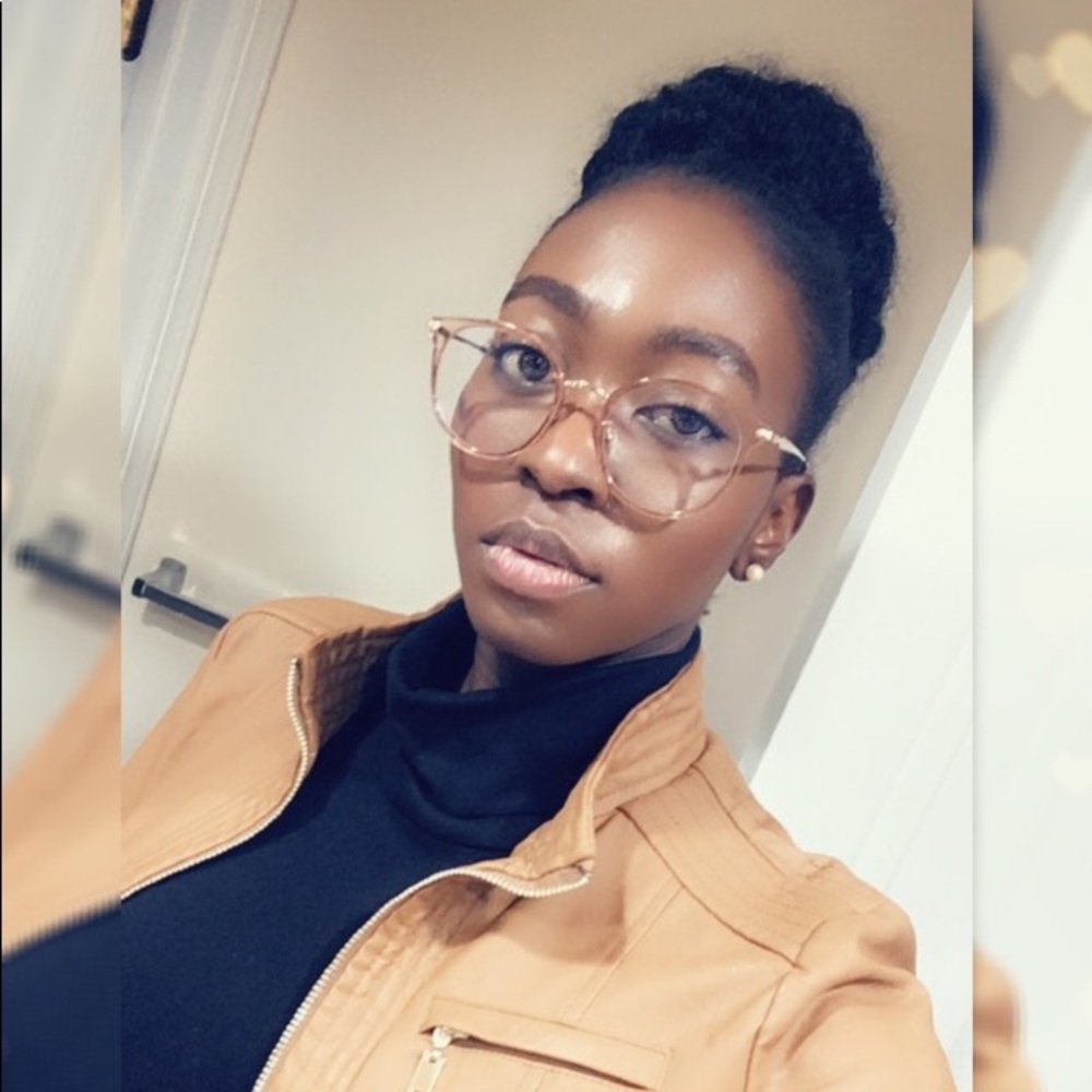 Meet your Posher, Faye